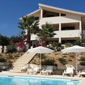  Bed and breakfast Casa California Italia
