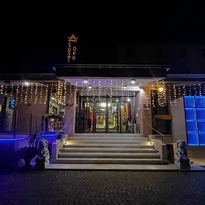 https://ristorante-oro.emilia-romagnahotels.net