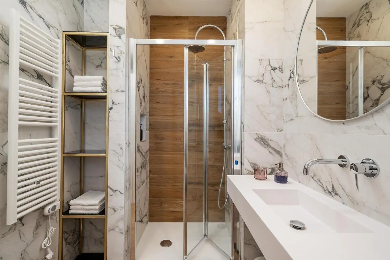 Nue Suites Sassari Guest house