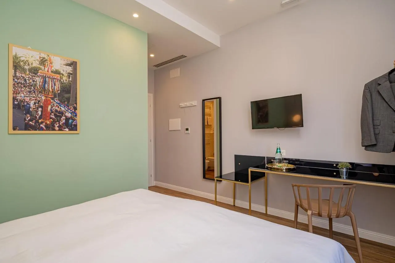 Nue Suites Sassari Guest house